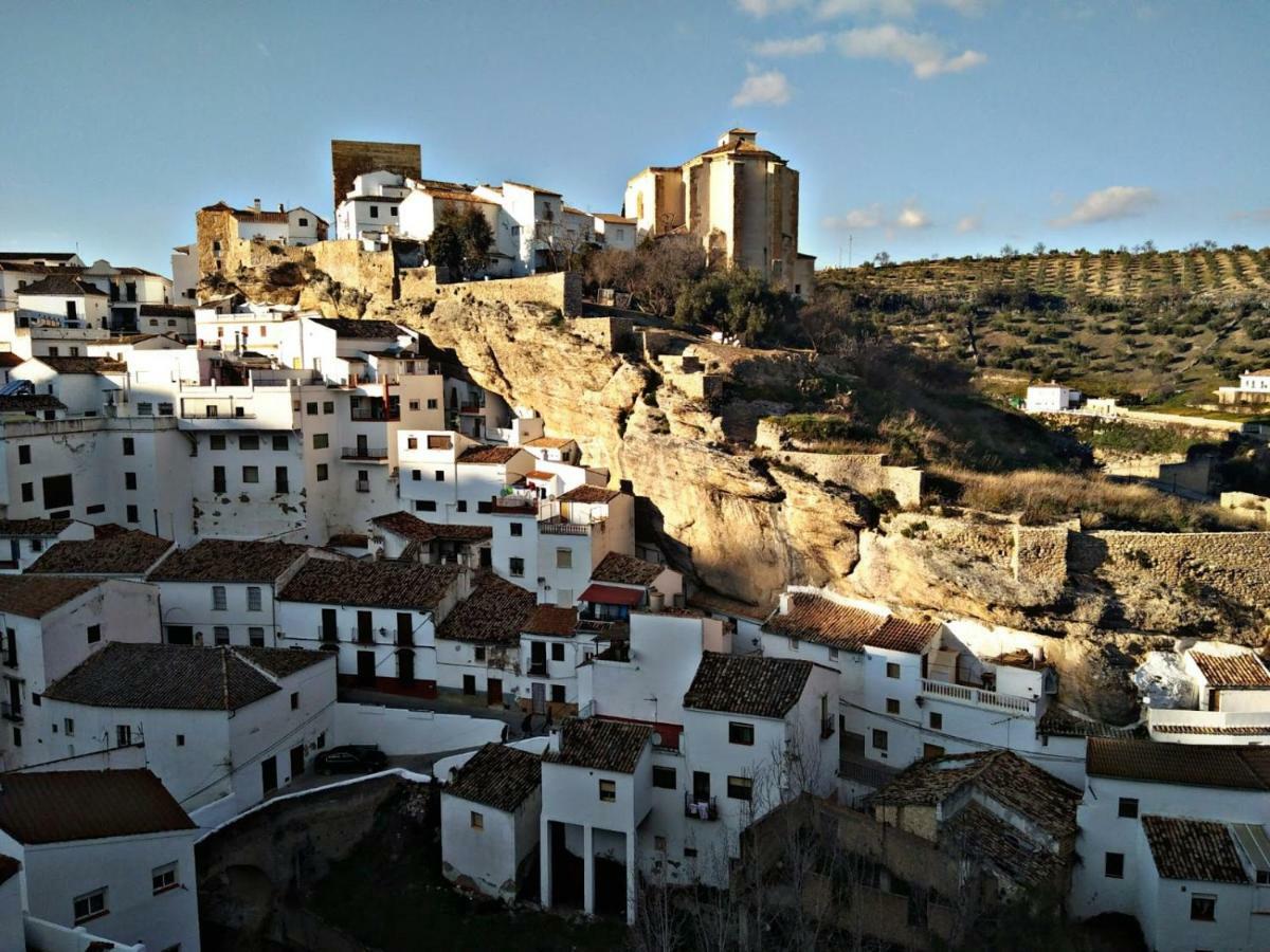 Casa Cueva De La Sombra Villa Setenil De Las Bodegas Exterior photo