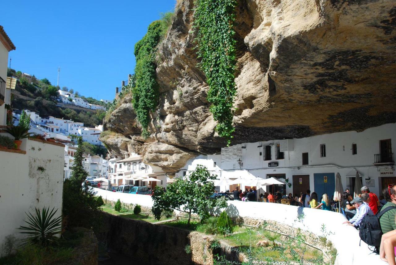 Casa Cueva De La Sombra Villa Setenil De Las Bodegas Exterior photo